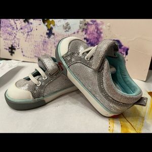 Silver & blue sparkly See Kai Run sneakers toddler 6 in great condition